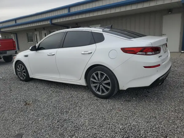 5XXGU4L19KG284938 2019 KIA OPTIMA - Image 2