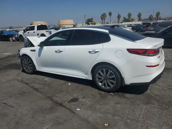 5XXGU4L19KG302466 2019 KIA OPTIMA - Image 2
