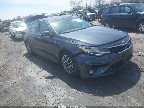 5XXGU4L19KG307229 2019 KIA OPTIMA - Image 1