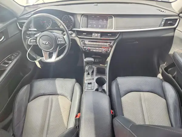 5XXGU4L19KG320241 2019 KIA OPTIMA - Image 8