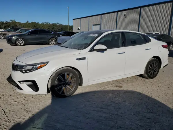 5XXGU4L19KG323270 2019 KIA OPTIMA - Image 1