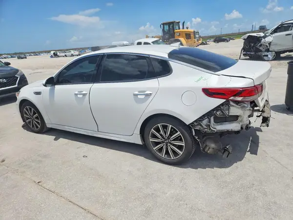 5XXGU4L19KG339629 2019 KIA OPTIMA - Image 2