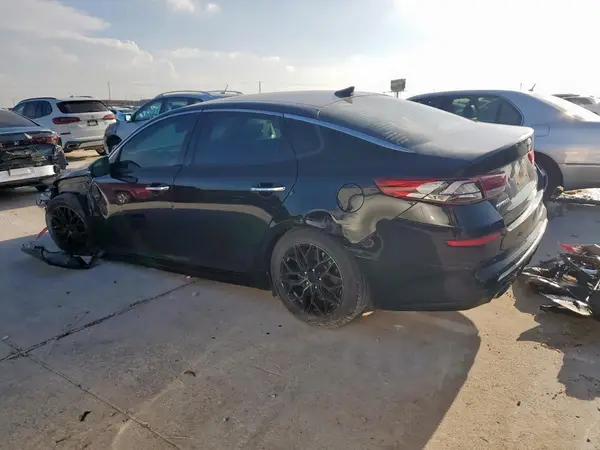 5XXGU4L19LG412662 2020 KIA OPTIMA - Image 2