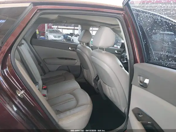 5XXGU4L30GG010598 2016 KIA OPTIMA - Image 8