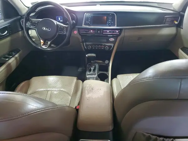 5XXGU4L30GG017759 2016 KIA OPTIMA - Image 8