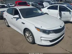 5XXGU4L30GG040426 2016 KIA OPTIMA