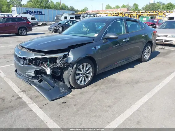 5XXGU4L30GG045772 2016 KIA OPTIMA - Image 2