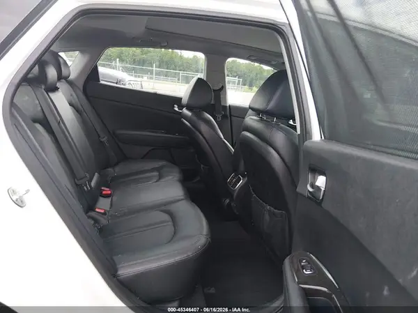 5XXGU4L30GG050292 2016 KIA OPTIMA - Image 8