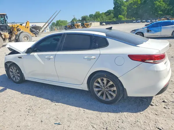 5XXGU4L30GG050759 2016 KIA OPTIMA - Image 2