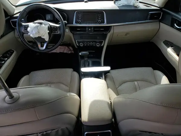 5XXGU4L30GG050826 2016 KIA OPTIMA - Image 8