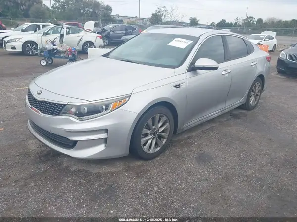 5XXGU4L30GG051846 2016 KIA OPTIMA - Image 2