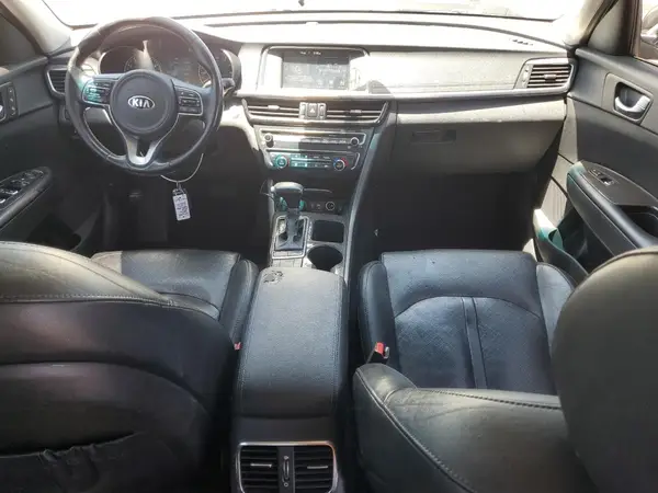 5XXGU4L30GG055427 2016 KIA OPTIMA - Image 8
