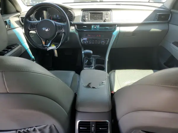 5XXGU4L30GG055573 2016 KIA OPTIMA - Image 8
