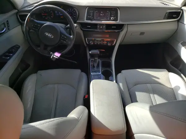 5XXGU4L30GG071711 2016 KIA OPTIMA - Image 8