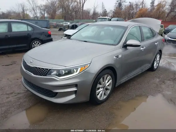 5XXGU4L30GG077119 2016 KIA OPTIMA - Image 2