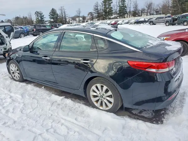 5XXGU4L30GG078819 2016 KIA OPTIMA - Image 2