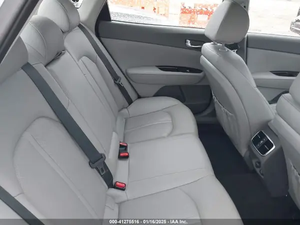5XXGU4L30GG086743 2016 KIA OPTIMA - Image 8