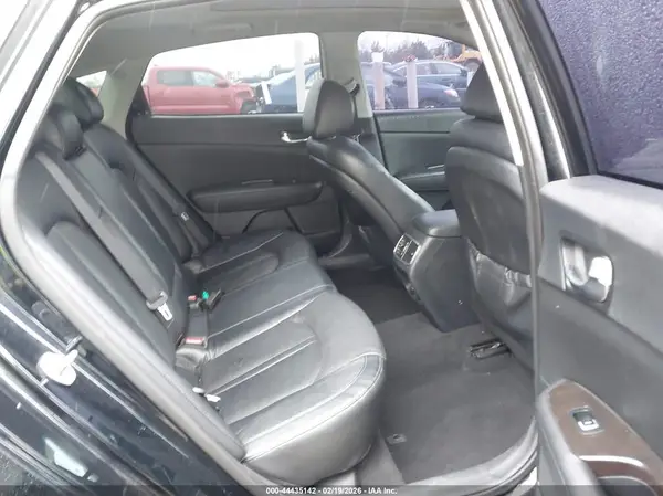 5XXGU4L30GG090243 2016 KIA OPTIMA - Image 8