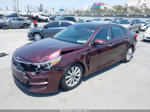 5XXGU4L30GG093630 2016 KIA OPTIMA - Image 2