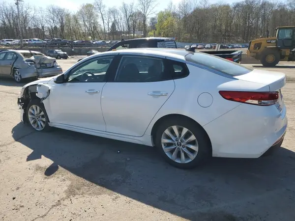 5XXGU4L30GG106683 2016 KIA OPTIMA - Image 2