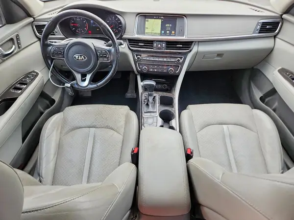 5XXGU4L30GG118090 2016 KIA OPTIMA - Image 8