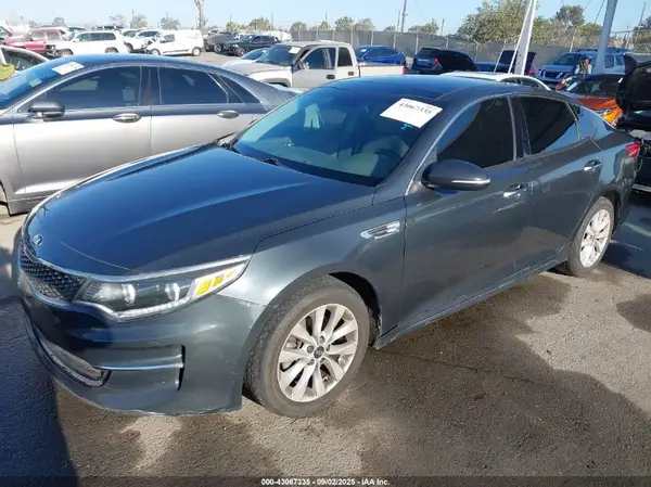 5XXGU4L30GG119580 2016 KIA OPTIMA - Image 2