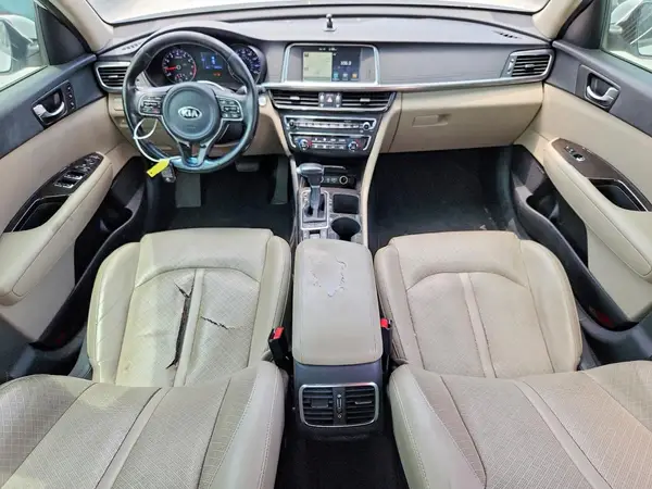 5XXGU4L30HG124070 2017 KIA OPTIMA - Image 8