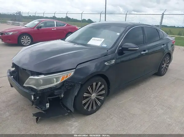 5XXGU4L30HG148157 2017 KIA OPTIMA - Image 2
