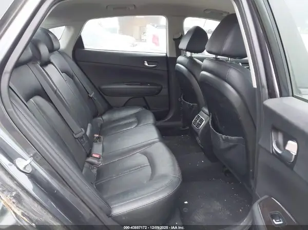 5XXGU4L30HG151656 2017 KIA OPTIMA - Image 8