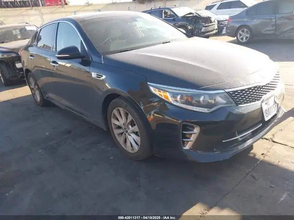 5XXGU4L30HG154279 2017 KIA OPTIMA - Image 1