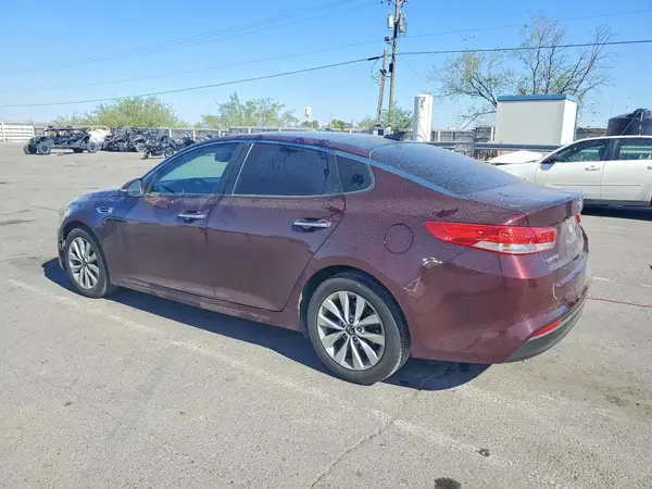 5XXGU4L30HG157537 2017 KIA OPTIMA - Image 2