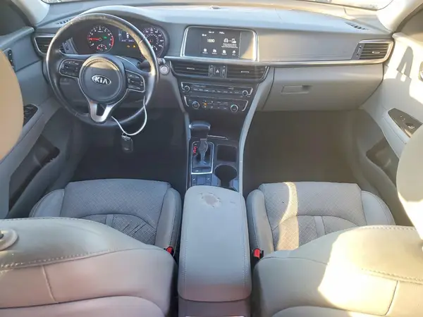 5XXGU4L30JG180578 2018 KIA OPTIMA - Image 8