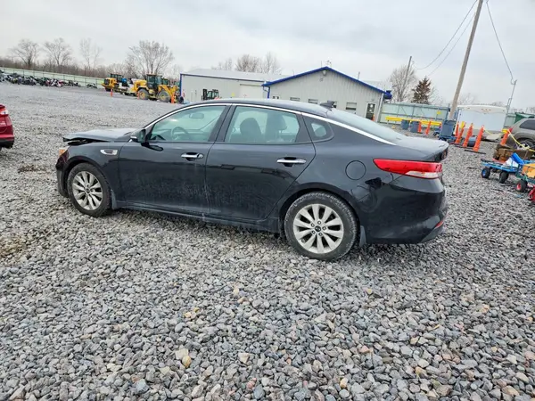 5XXGU4L30JG182850 2018 KIA OPTIMA - Image 2