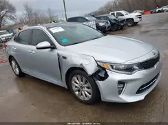 5XXGU4L30JG183738 2018 KIA OPTIMA