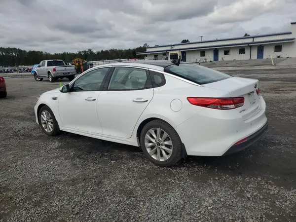 5XXGU4L30JG191208 2018 KIA OPTIMA - Image 2