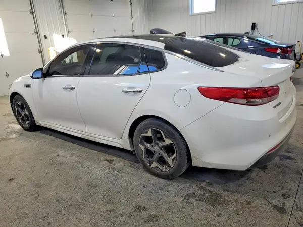 5XXGU4L30JG221453 2018 KIA OPTIMA - Image 2