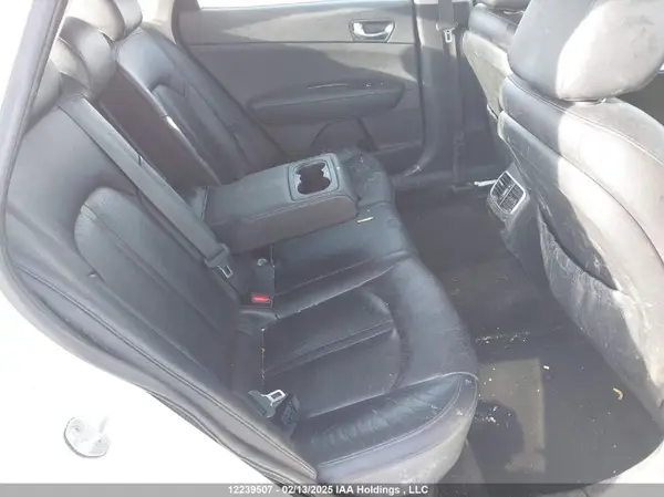 5XXGU4L30JG222070 2018 KIA OPTIMA - Image 8