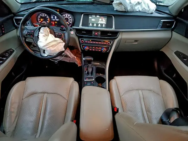 5XXGU4L30JG227494 2018 KIA OPTIMA - Image 8