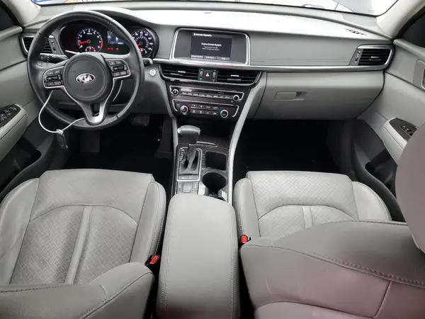 5XXGU4L30JG255800 2018 KIA OPTIMA - Image 8