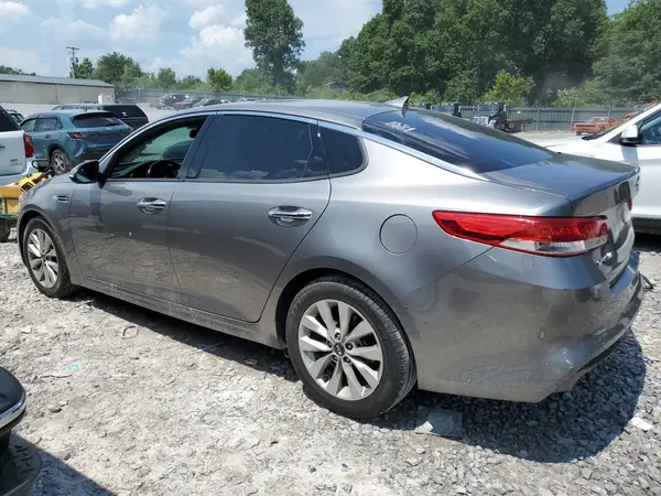 5XXGU4L30JG274721 2018 KIA OPTIMA - Image 2