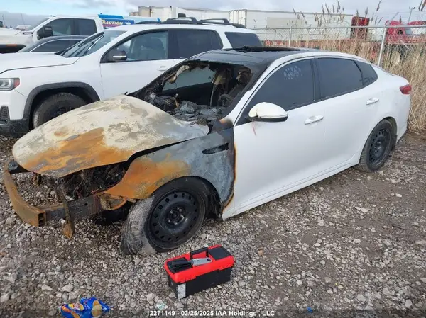 5XXGU4L30KG348172 2019 KIA OPTIMA - Image 2