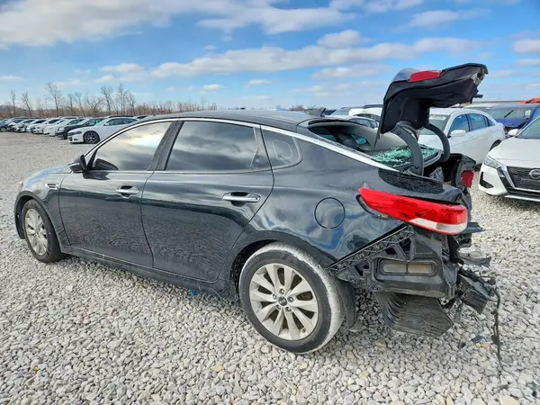 5XXGU4L31GG004633 2016 KIA OPTIMA - Image 2