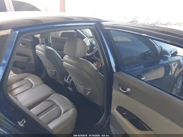 5XXGU4L31GG005233 2016 KIA OPTIMA - Image 8