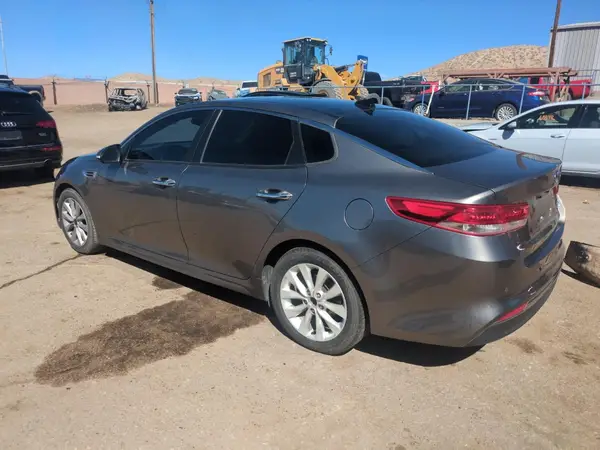 5XXGU4L31GG007399 2016 KIA OPTIMA - Image 2