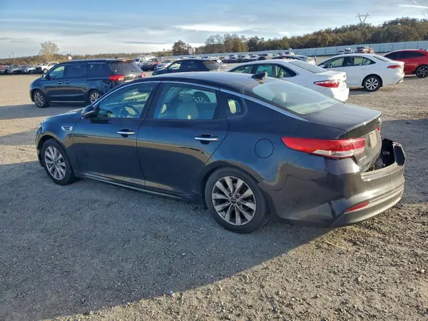 5XXGU4L31GG009637 2016 KIA OPTIMA - Image 2