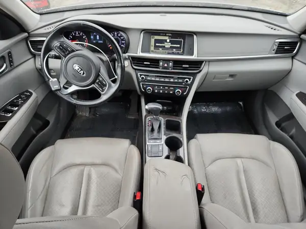 5XXGU4L31GG011565 2016 KIA OPTIMA - Image 8