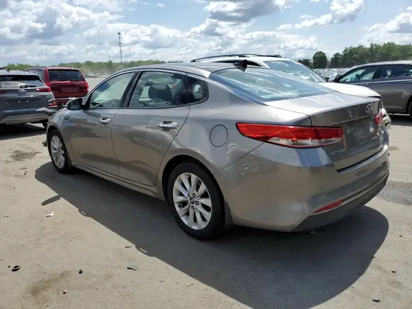 5XXGU4L31GG012098 2016 KIA OPTIMA - Image 2