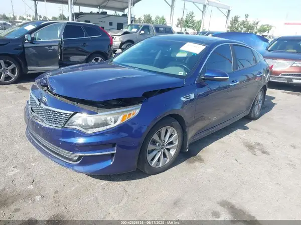 5XXGU4L31GG013512 2016 KIA OPTIMA - Image 2