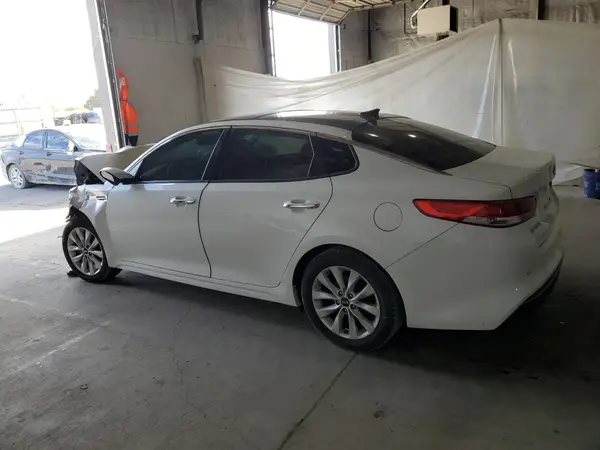5XXGU4L31GG014160 2016 KIA OPTIMA - Image 2
