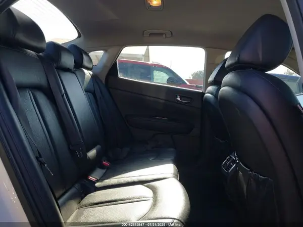 5XXGU4L31GG033744 2016 KIA OPTIMA - Image 8
